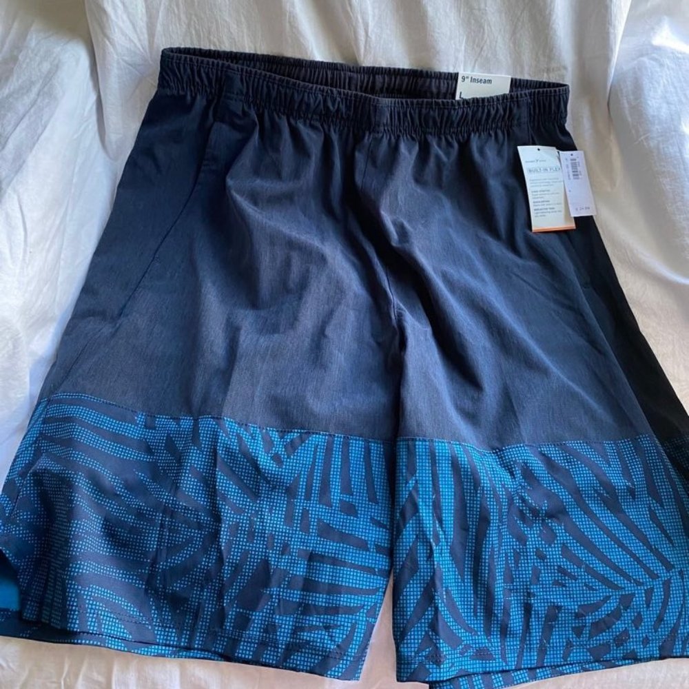 Old Navy Men's L Active Wear, Built in Flex, Quick Drying Shorts, 9" ins. NWT